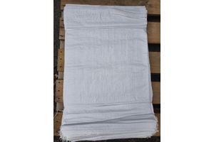 plain polypropylene 52 x 80cm bags